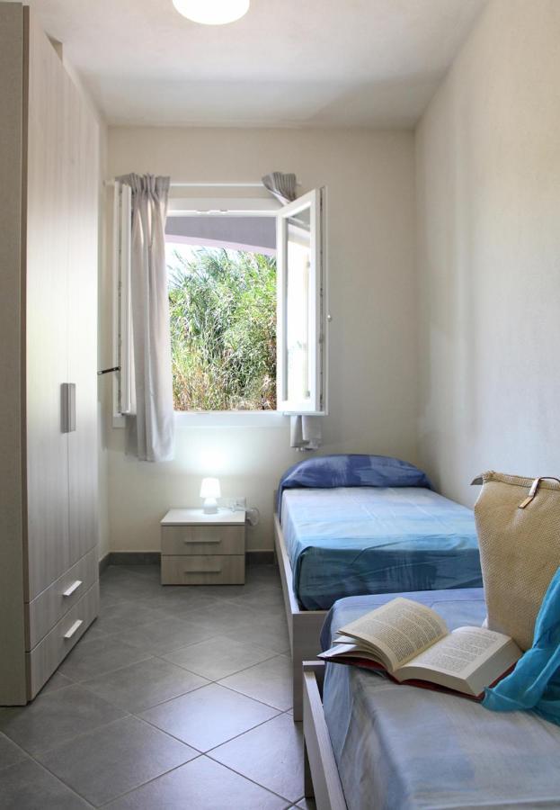 Casa Bianca Marea Leilighet Santa Maria Navarrese Eksteriør bilde